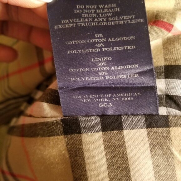 Vintage Burberry Classic Trench Coat (42 L) - Picture 7 of 8
